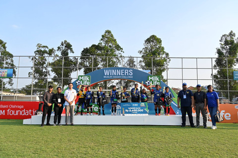 SD Kristen Manahan menjadi juara KU10 MilkLife Soccer Challenge Solo Series 1 2024. Foto: MilkLife Soccer Challenge