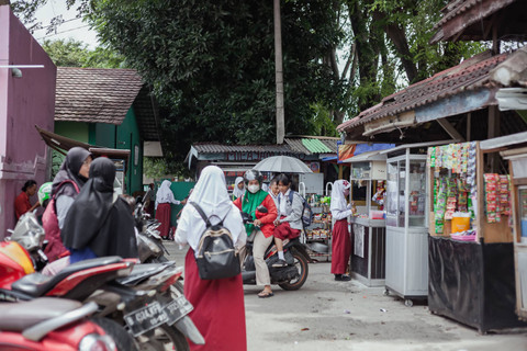 Ilustrasi jajanan di sekolah. Foto: Shutterstock