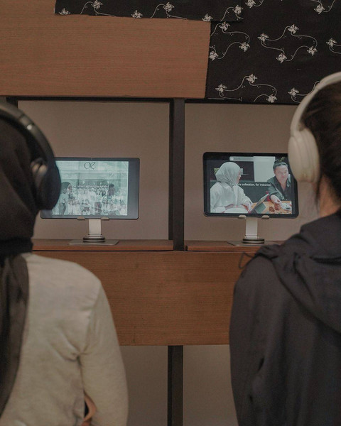 Pengalaman interaktif di Siklus Exhibition: Mini Exhibition and Collection Showcase. Foto: dok. OE