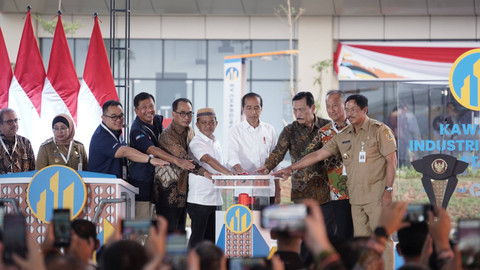 Presiden Joko Widodo meresmikan Kawasan Industri Terpadu Batang, Kabupaten Batang, Jawa Tengah, Senin (5/8/2024). Foto: Kementerian Investasi/BKPM