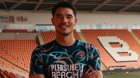 Elkan Baggott dipinjamkan ke Blackpool FC. Foto: Instagram @blackpoolfc