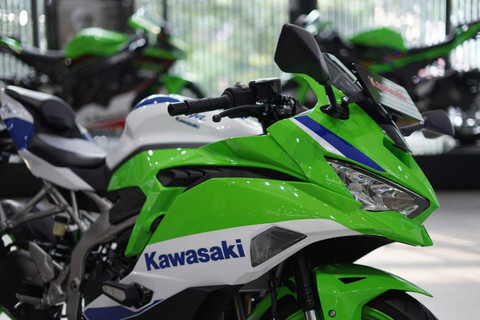 Kawasaki Ninja ZX-25RR seri 40th Anniversary. Foto: Kawasaki