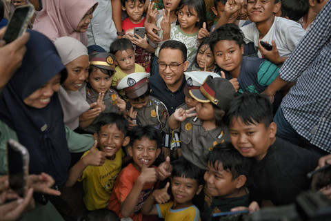 Anies Baswedan di Kampung Taman Kota, Kembangan Utara Jakarta Barat, pada Jumat(9/8). Foto: Dok. Istimewa