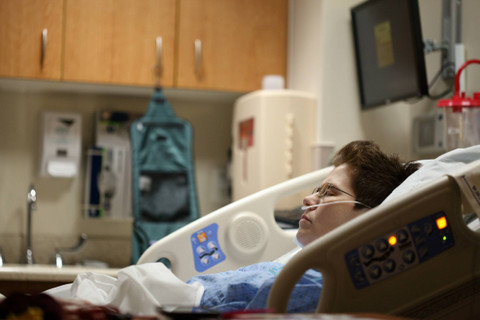 Ilustrasi Doa agar Cepat Sembuh, sumber gambar: Unsplash/Alexander Grey