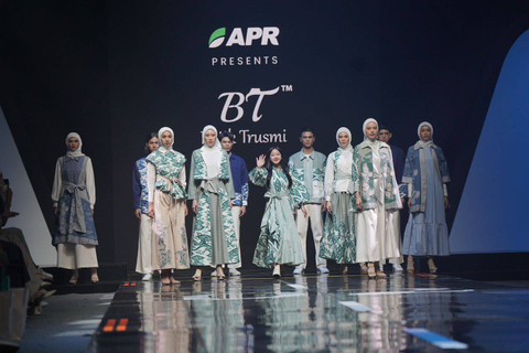 Produsen serat viscose-rayon berkelanjutan, Asia Pacific Rayon (APR) berkolaborasi dengan enam jenama lokal meluncurkan koleksi fashion modest berkelanjutan bertajuk 