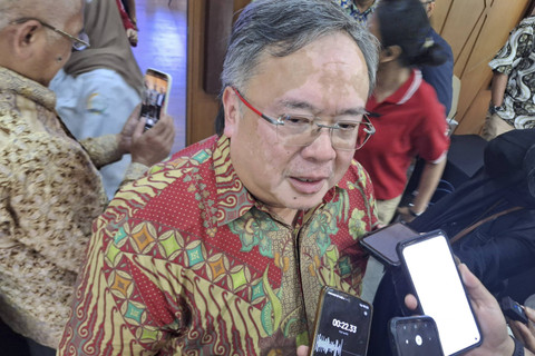Bambang PS Brodjonegoro dalam sesi doorstop di Kementerian PUPR, Jakarta Selatan, Rabu (14/8/2024). Foto: Argya D. Maheswara/Kumparan