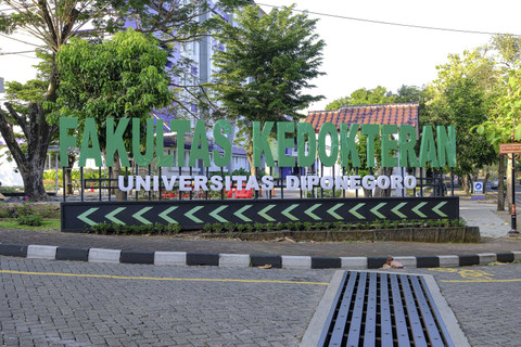 Fakultas Kedokteran Universitas Dipenogoro. Foto: Artik Oktavianty/Shutterstock