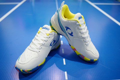 Koleksi terbaru ASTEC, "Juara '92", terinspirasi oleh kejayaan Susi Susanti dan Alan Budikusuma saat meraih emas pertama Indonesia di Olimpiade Barcelona 1992. Foto: ASTEC