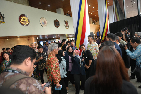 ASEAN Foundation dan TikTok meluncurkan program baru, "ASEAN LIVE Creators for Change" di Kantor Pusat ASEAN/Sekretariat ASEAN di Jakarta, Kamis (8/8/2024).  Foto: Dok. Istimewa