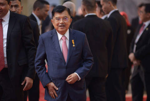 Jusuf Kalla di kompleks Parlemen, Senayan, Jakarta, Jumat (16/8/2024). Foto: Dok. DPR