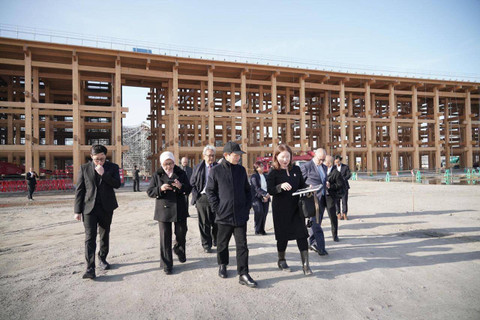 Menteri PPN/Kepala Bappenas Suharso Monoarfa memantau kesiapan Indonesia di World Expo 2025 Osaka. Foto: Kementerian PPN/Bappenas