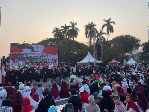 Aliansi Rakyat Indonesia Bela Palestina (ARI-BP) menggelar aksi Bela Palestina dan Stop Penjajahan Israel dalam rangka Hari Konstitusi, di Patung Kuda, Monas, Jakarta Pusat, Minggu (18/8) Foto: Fadhil Pramudya/kumparan