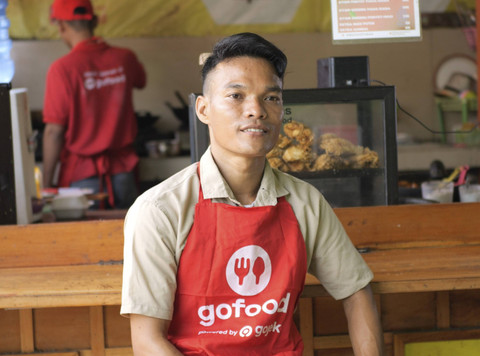 Mingan - Pemilik Ayam Geprek Express. Foto: Dok. GoFood
