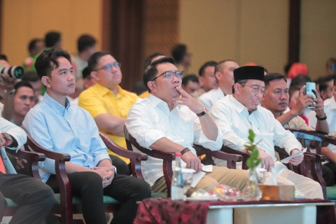 Bakal Calon Gubernur Jakarta dan Wakil Gubernur Jakarta Ridwan Kamil dan Suswono menghadiri deklarasi untuk Pilgub Jakarta 2024 di Hotel Sultan, Jakarta, Senin (19/8/2024). Foto: Iqbal Firdaus/kumparan