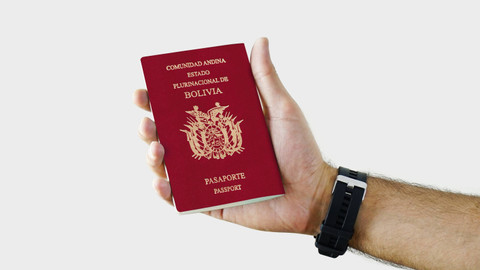 Paspor Bolivia. Foto: Shutterstock