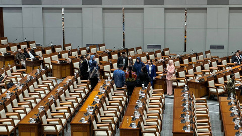 Suasana rapat bamus paripurna DPR ditunda karena tidak memenuhi quorum pada Kamis (22/8/2024).  Foto: Luthfi Humam/kumparan