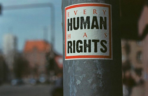 Ilustrasi Jelaskan mengenai Declaration des Droits de l'homme et du Citoyen    Sumber Unsplash/Markus Spiske
