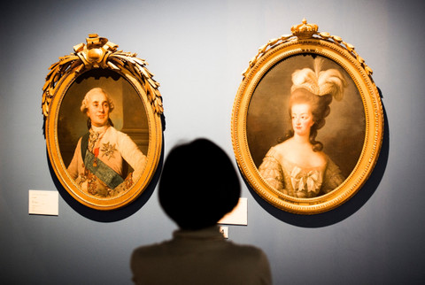 Marie disebut sebagai ratu arogan yang tidak peduli dengan kemiskinan rakyat Prancis. Foto: AFP/Behrouz Mehri