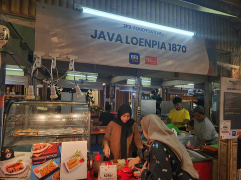 Tenant-tenant jadoel yang ada di JF3 Food Festival yang ada di La Piazza, Summarecon Mall Kelapa Gading. Foto: Ela Nurlaela/kumparan