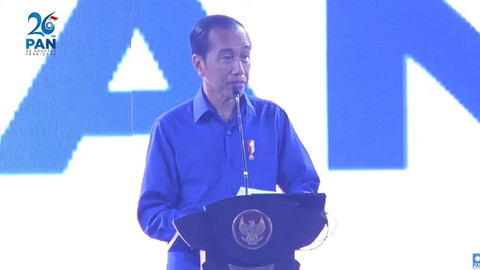 Ketua Umum Partai Amanat Nasional (PAN) Joko Widodo melakukan pidato dalam pembukaan HUT PAN ke-26 dan kongres di Jakarta, Jumat (23/8/2024). Foto: Youtube/PAN TV