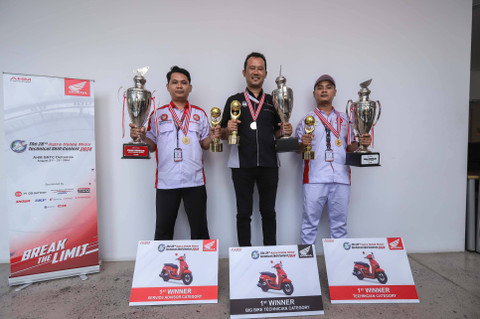 PT Astra Honda Motor (AHM) menguji keterampilan teknisinya pada ajang Astra Honda Motor Technical Skill Contest (AHM-TSC) 2024. Foto: Dok. AHM 