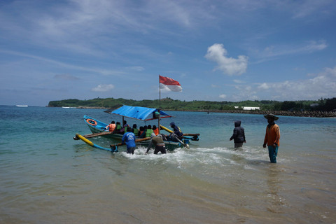 Ilustrasi perahu tradisional. Foto: Shutterstock