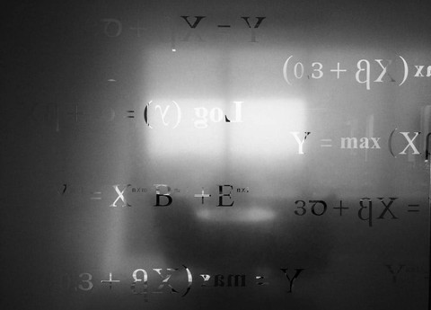 Ilustrasi Kunci Jawaban Matematika Kelas 8 Halaman 10 Kurikulum Merdeka. Sumber Unsplash/Saad Ahmad