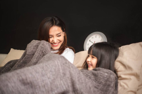 Ilustrasi berdiskusi dengan anak. Foto: Shutterstock