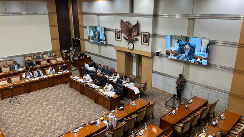 Rapat internal Komisi III DPR RI soal tidak lanjut uji kelayakan dan kepatutan 12 calon hakim agung dan calon hakim Ad Hoc usulan Komisi Yusdisial, Kamis (28/8/2024). Foto: Haya Syahira/kumparan