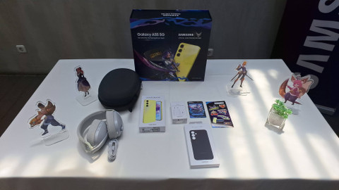 Samsung Galaxy A55 Special Gaming Packed. Foto: Habib Allbi Ferdian/kumparan