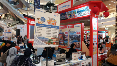 Booth travel agent di Japan Travel Fair 2024. Foto: Gitario Vista Inasis/kumparan