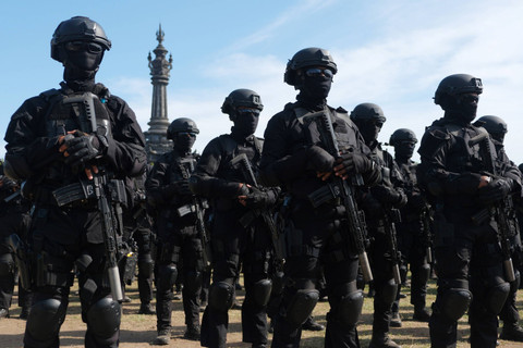 Polisi berkuda atau Detasemen Turangga mengikuti apel gelar pasukan dalam rangka operasi pengamanan Forum Tingkat Tinggi High Level Forum on Multi Stakeholders Partnership 2024 dan Indonesia-Africa Forum (IAF) ke-2 di Denpasar, Jumat (30/8/2024). Foto: Nyoman Hendra Wibowo/ANTARA FOTO