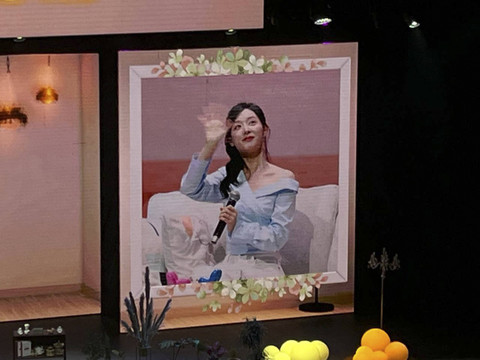 Fan meeting Kim Jiwon di JIExpo Theatre, Jakarta Pusat, Sabtu (31/8/2024). Foto:  D.N Mustika Sari/kumparan