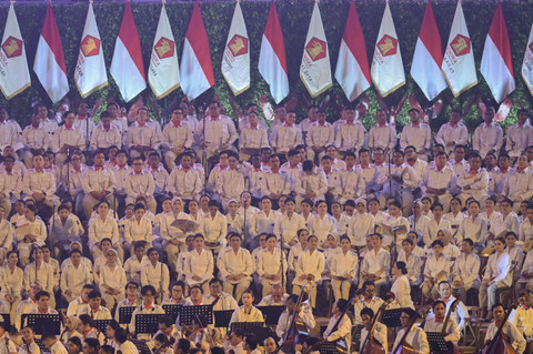 Sejumlah kader Partai Gerindra mengikuti acara Penutupan Rapat Pimpinan Nasional (Rapimnas) Partai Gerindra di Indonesia Arena, GBK, Senayan, Jakarta, Sabtu (31/8/2024). Foto: Fauzan/ANTARA FOTO