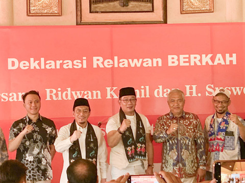 Ridwan Kamil dan Suswono resmikan relawan Berkah di Bambu Apus, Jakarta Timur, Minggu (1/9/2024). Foto: Alya Zahra/kumparan 