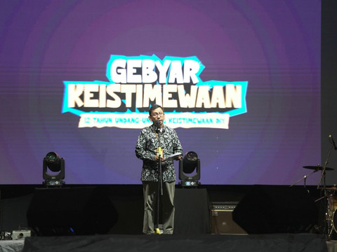 Kepala Bidang Perencanaan dan Pengendalian Urusan Keistimewaan Paniradya Kaistimewan DIY, Tri Agus Nugroho, membacakan sambutannya. Foto: Dok. istimewa