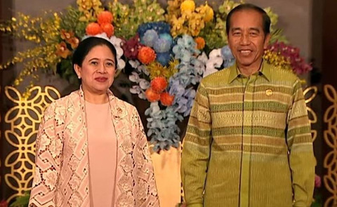 Presiden Joko Widodo (Jokowi) dan Puan Maharani menghadiri acara gala dinner kepala negara dan delegasi Indonesia Africa Forum (IAF), Minggu (1/9) malam di Bali. Dok: YouTube Setpres