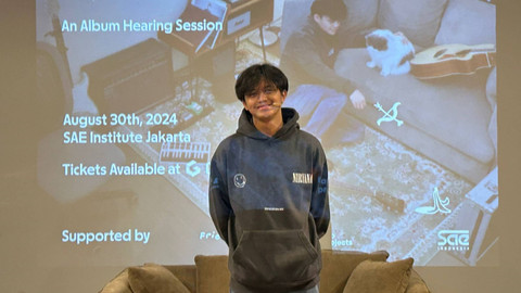 Penyanyi Arash Buana akan rilis album keduanya, Life Update. Foto: Andrian Gilang Khrisnanda/kumparan