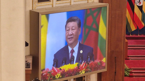 Presiden China Xi Jinping membuka Forum Kerja Sama China-Afrika (FOCAC) di Beijing. Foto: Nadia Jovita Injilia Riso/kumparan