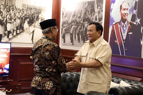 Ketua Umum PP Muhammadiyah Haedar Nashir bertemu Prabowo Subianto di Kantor Kementerian Pertahanan, Jakarta, Rabu (4/9/2024). Foto: X/@prabowo