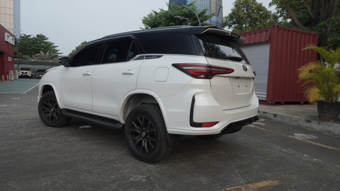  New Toyota Fortuner 2.8 4x4 GR-S 2024. Foto: Sena Pratama/kumparan