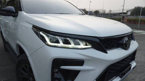  New Toyota Fortuner 2.8 4x4 GR-S 2024. Foto: Sena Pratama/kumparan