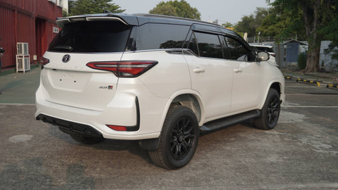  New Toyota Fortuner 2.8 4x4 GR-S 2024. Foto: Sena Pratama/kumparan