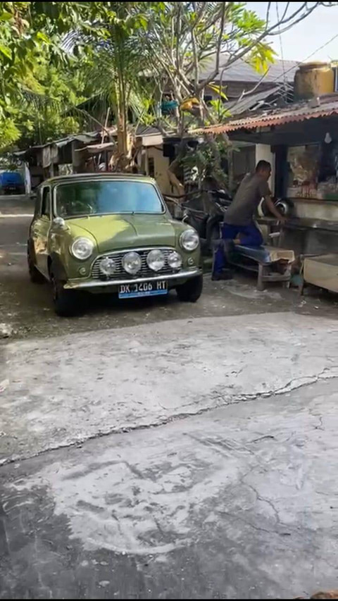 MINI Morris listrik dari bahan Wuling Air EV garapan VolksWorks Bali. Foto: Dok.VolksWorks Bali