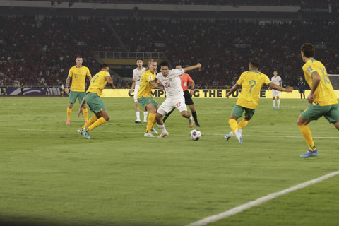 Timnas Indonesia Nathan Tjoe-A-On pada pertandingan Grup C putaran ketiga Kualifikasi Piala Dunia 2026 di Stadion Gelora Bung Karno, Jakarta, Selasa (10/9/2024). Foto: Subhan Zainuri/kumparan
