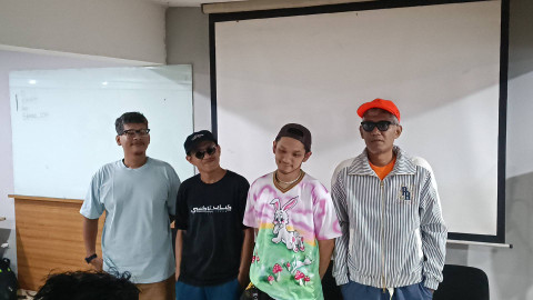 Basboi dan The Adams dalam konferensi pers single Itu Aku, di kawasan Cilandak, Jakarta Selatan, Rabu (11/9/2024). Foto: Giovanni/kumparan