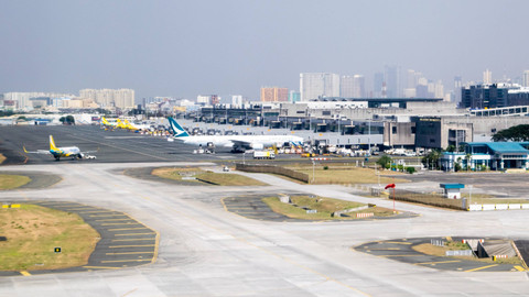 Ninoy Aquino International Airport (NAIA) di Manila, Filipina.   Foto: Shutterstock