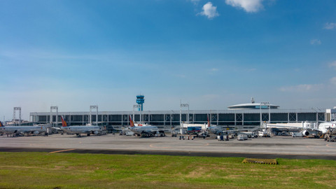 Ninoy Aquino International Airport (NAIA) di Manila, Filipina.   Foto: Shutterstock
