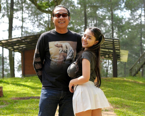 Gofar Hilman dan Cupi Cupita. Foto: Instagram @pergijauh