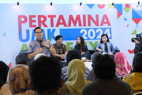 Pertamina New UMK Academy 2024 meraih penghargaan dari Marketeers Editor's Choice untuk kategori SME Enabler Program of The Year. Foto: dok. Pertamina